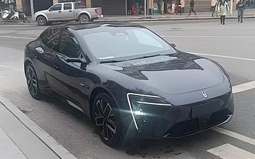 В сети появились шпионские фотографии нового Avatr 06