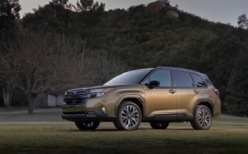 Чикаго 2025: Subaru показала новые версии Forester