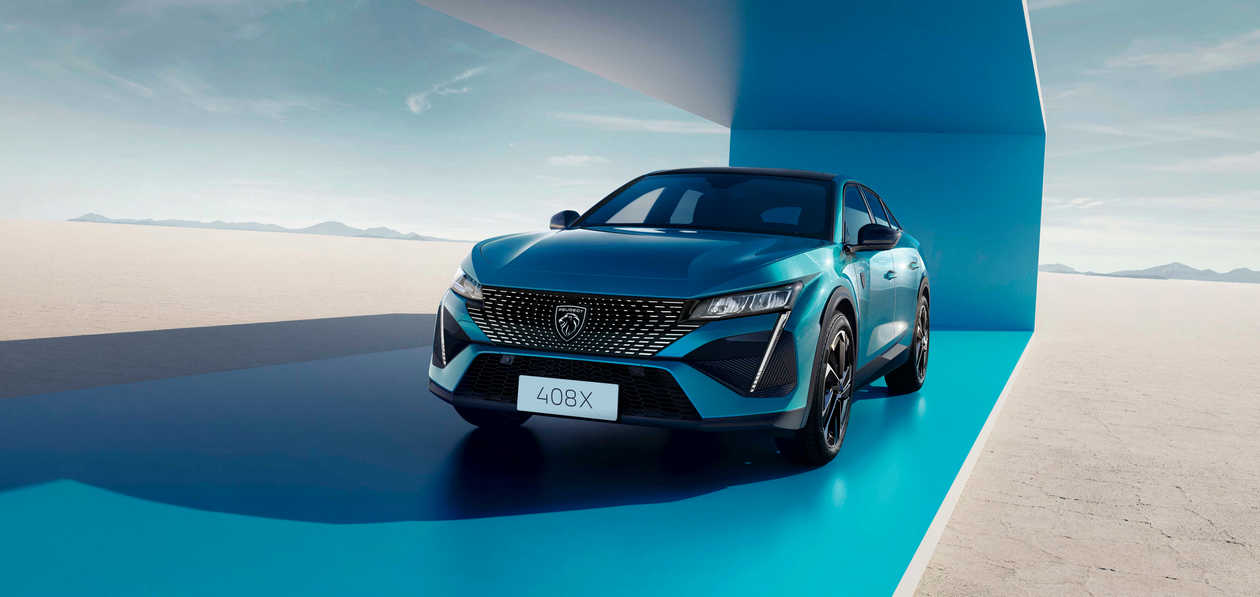 Кроссбэк Peugeot 408X получил рублевый ценник