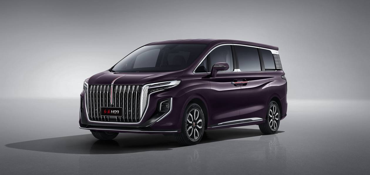Hongqi HQ9 2025 модельного года оценили в рублях