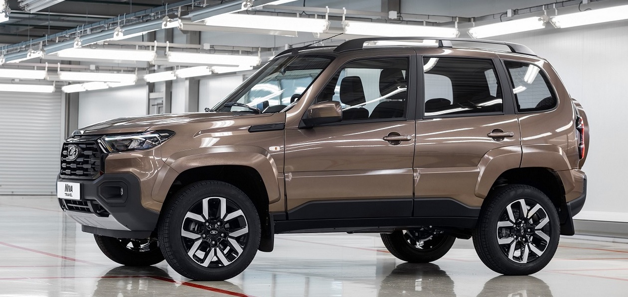 АвтоВАЗ представил обновленную Lada Niva Travel