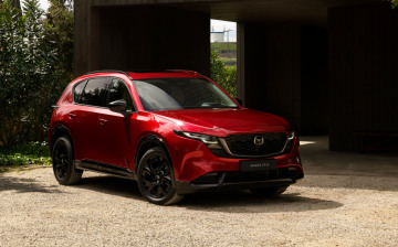 Mazda представила в Европе новый CX-5