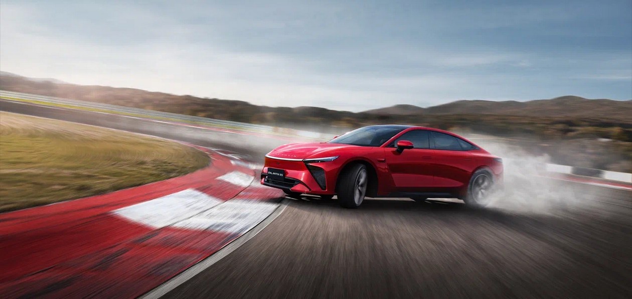 Exeed Exlantix ES получил спортивную версию