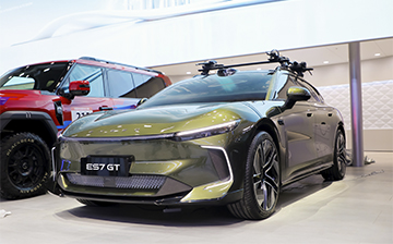В Китае представили новый Exlantix ES7 GT