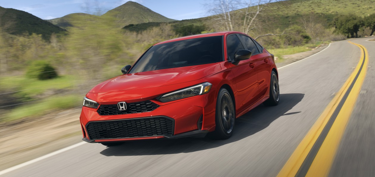 Honda Civic 2025 модельного года получила рублевый ценник