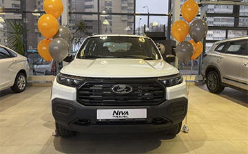 Обновленная Lada Niva Travel доехала до Петербурга