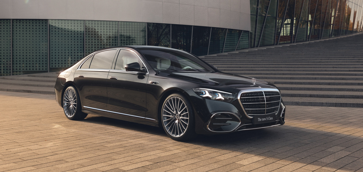 Mercedes обновил S-Class