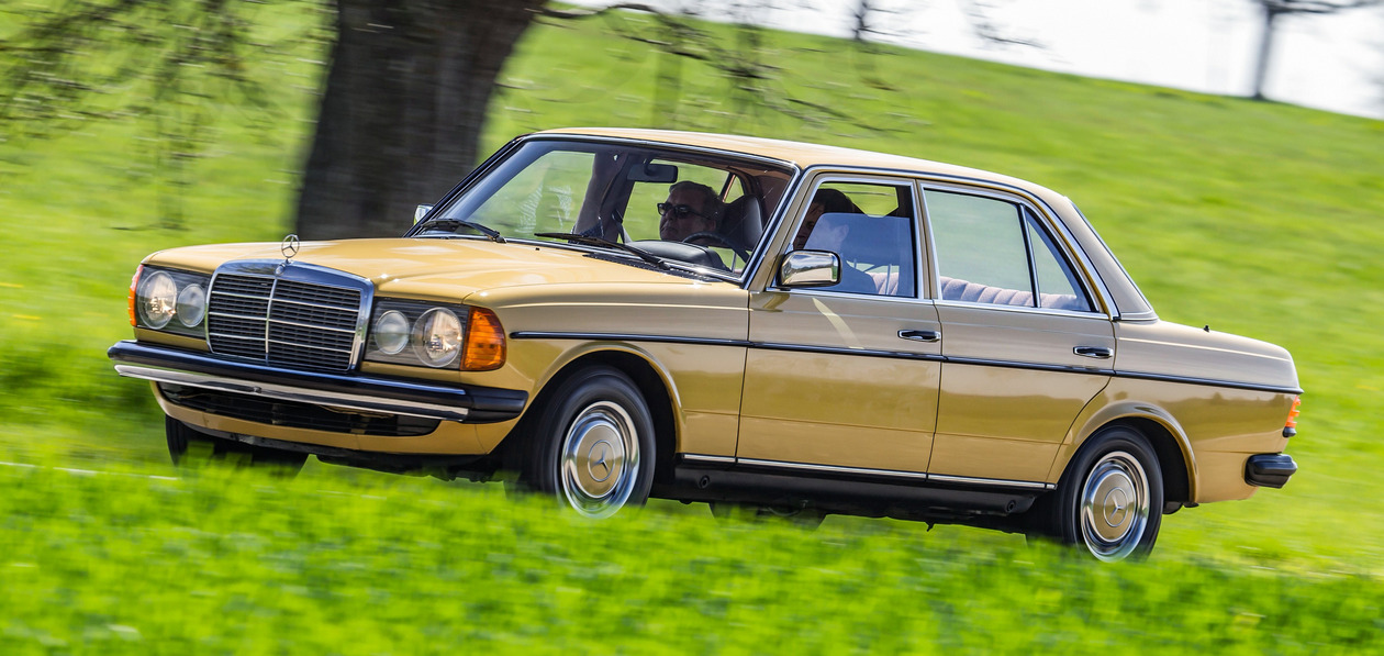 Mercedes отметил 50-летие со дня выхода W123