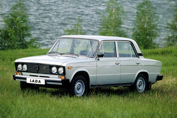 АвтоВАЗ отмечает юбилей «шестерки»