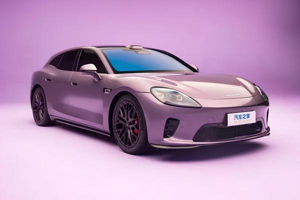 В Китае появился новый автомобильный бренд Aistaland