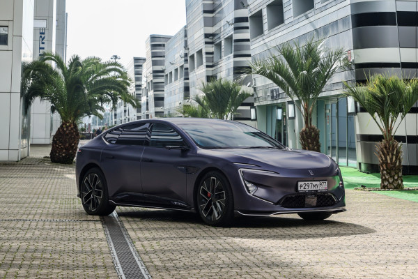 Тест-драйв Avatr 12: в пиру и на миру