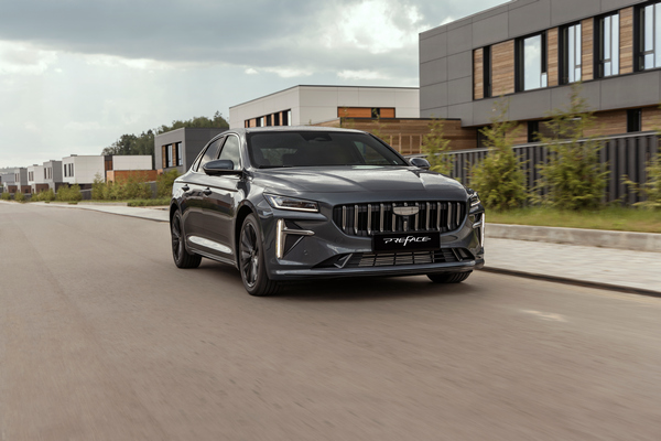 Стартовали продажи дефорсированной версии Geely Preface