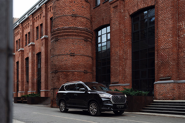 Стартовали продажи семиместного KGM Rexton