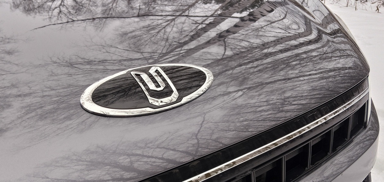 «Москвич» может начать выпускать гибриды