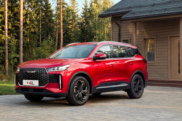 Tenet рассекретил новый кроссовер