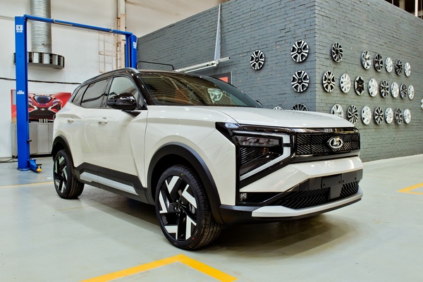 АвтоВАЗ проверил краску на новой «Ладе Азимут»