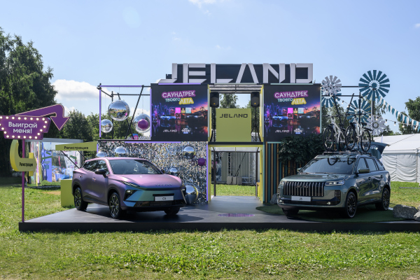 Jeland показал в Петербурге новый С5