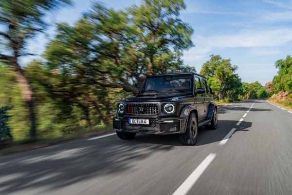 Brabus превратил G63 в кабриолет мощностью 900 сил