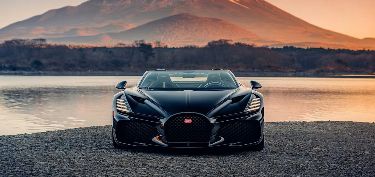 В РФ зарегистрирован легендарный Bugatti W16 Mistral