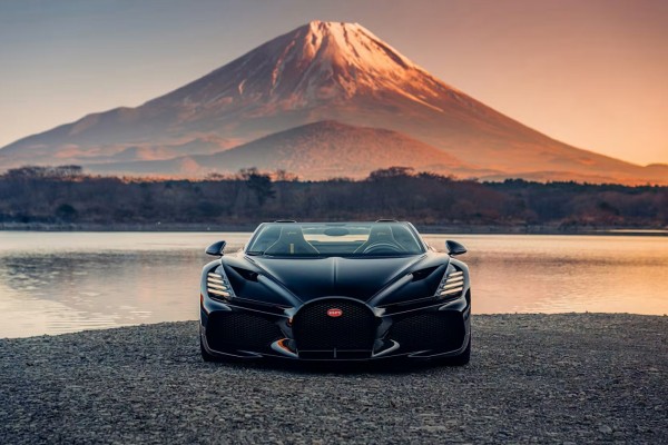 В РФ зарегистрирован легендарный Bugatti W16 Mistral