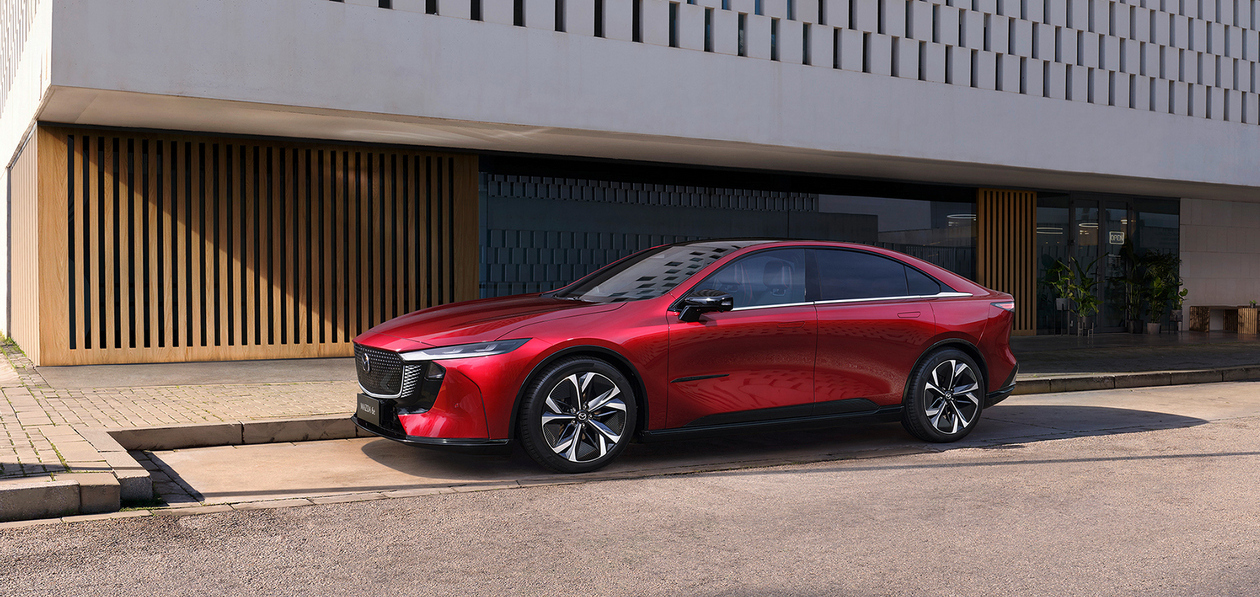 Mazda 6e проедет 560 км на одном заряде