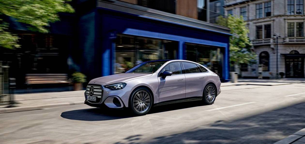 Mercedes-Benz открыла заказы на электрический C 300 4MATIC