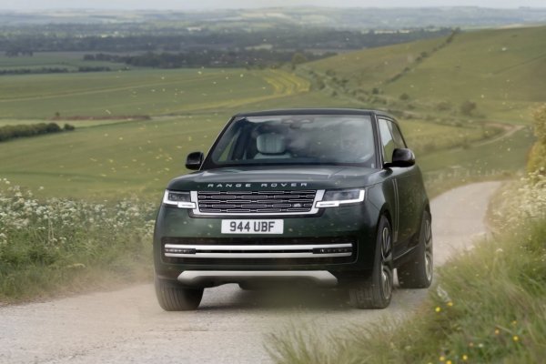 Электрический Range Rover шокировал рынок ценой