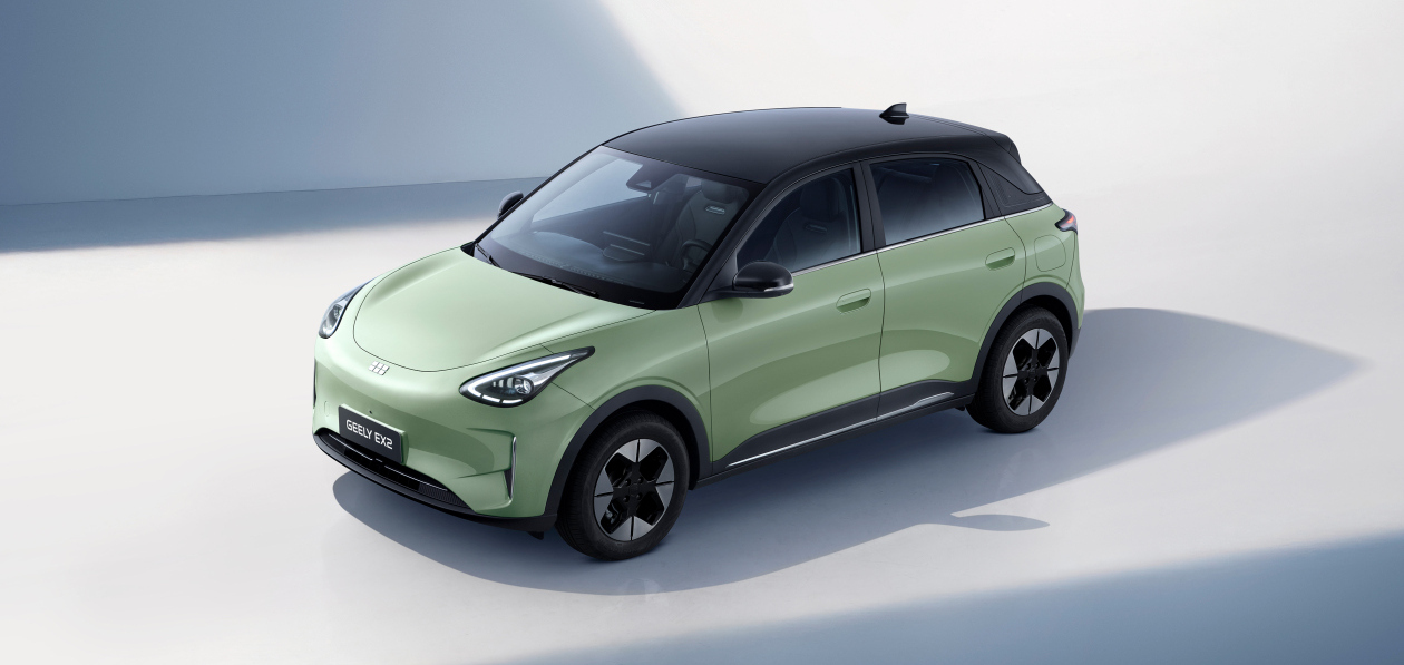 Geely выведет на российский рынок электромобиль EX2