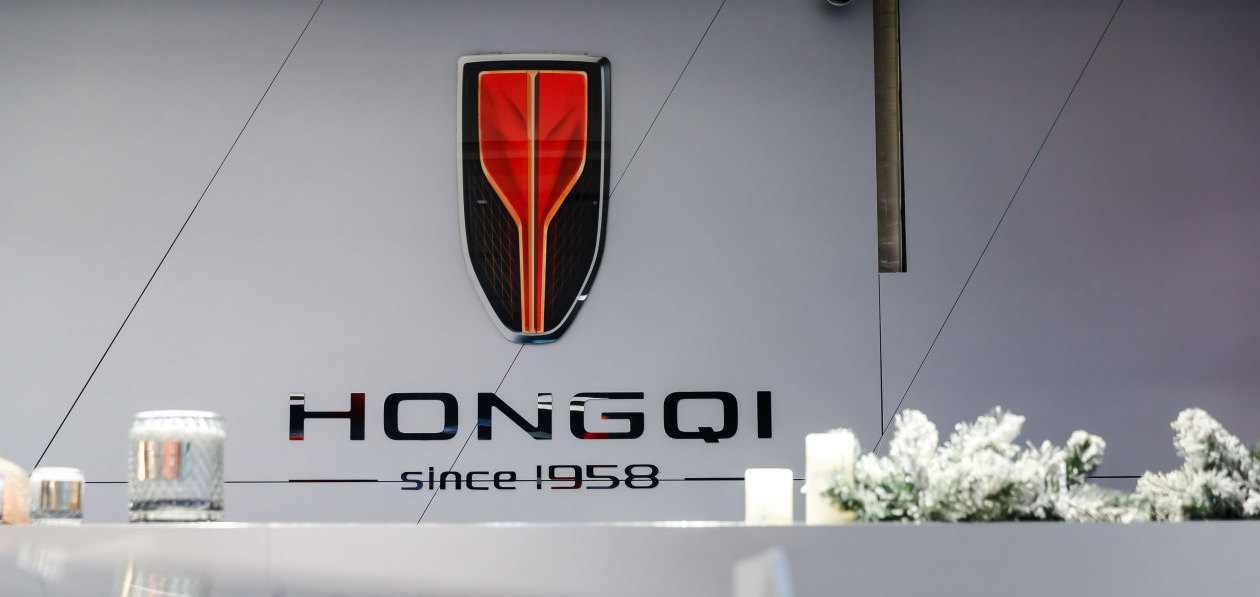 В новом Hongqi Tiangong 07 появилась кровать