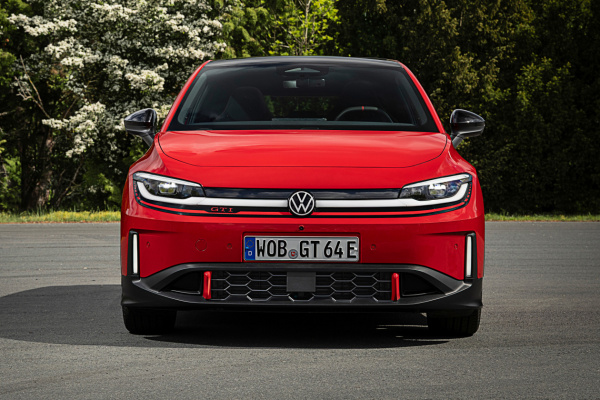 Volkswagen открыл предзаказ на электрический ID. Polo GTI
