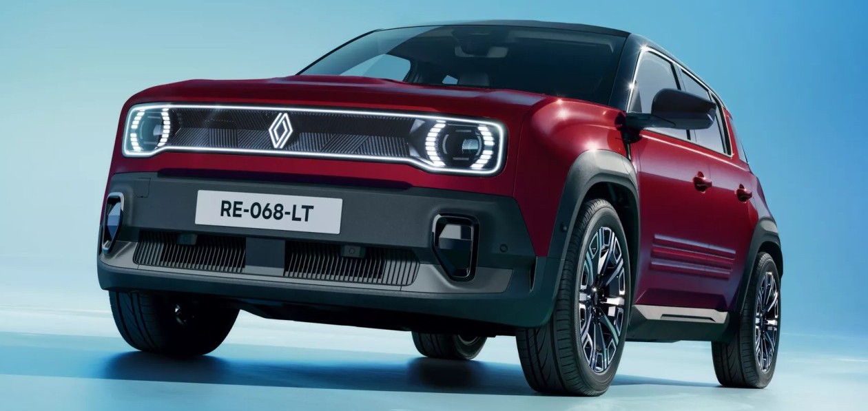 Renault 4 E-Tech перешагнул 400-километровый рубеж