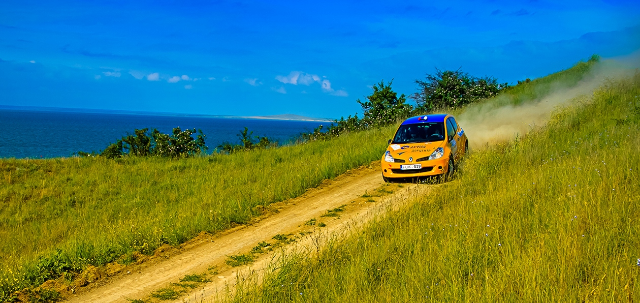 Этап чемпионата России по ралли «Тамань»: половина пройдена