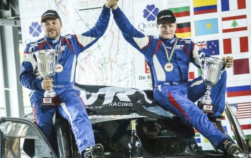 Васильев и Жильцов выиграли серебро в Италии