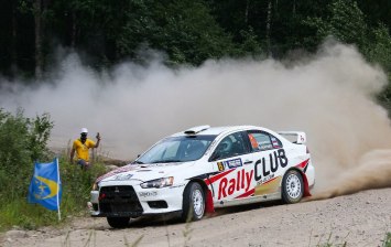 Ралли «Белые ночи 2016» в Карелии: не выиграть - дойти бы до финиша