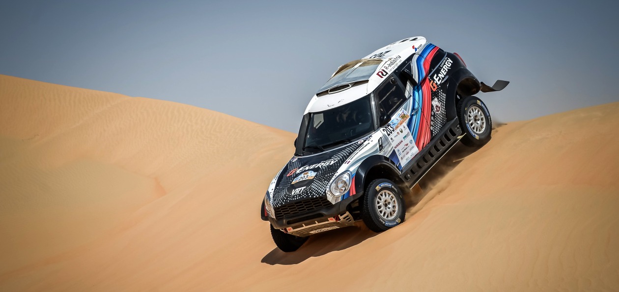 В ОАЭ стартовал третий этап Кубка мира FIA по ралли-рейдам
