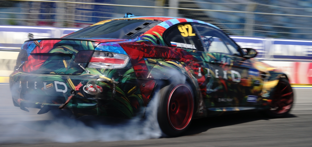 Виталий Петров прокатит гостей фестиваля «Зажигание-2017»