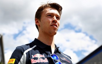 Даниил Квят будет выступать за Ferrari