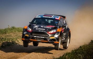 Лукьянюк и Арнаутов стали чемпионами Европы по ралли