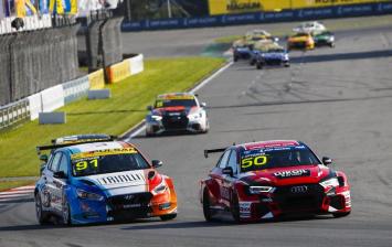 Серебро Захара Слуцкого и доминирование Honda на Moscow Raceway