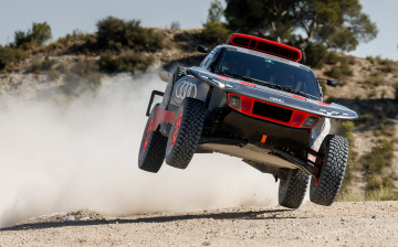 Audi усовершенствовала электрический прототип для Дакара