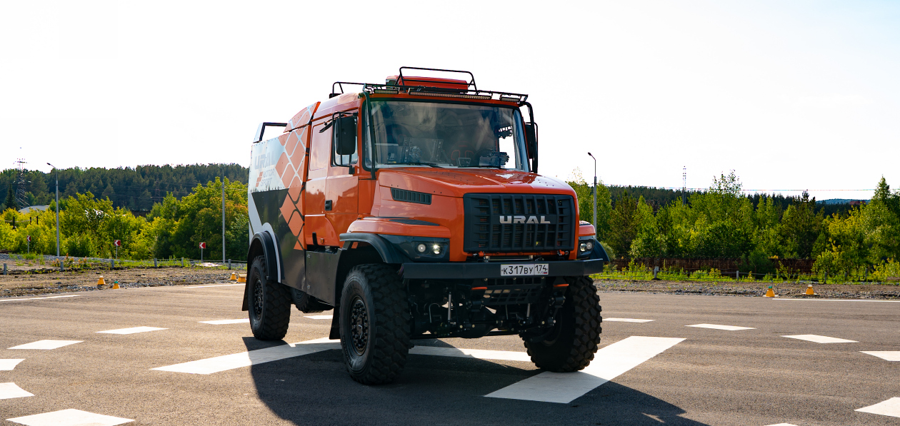 «Урал» показал грузовик для ралли-рейда «Шелковый путь 2023»