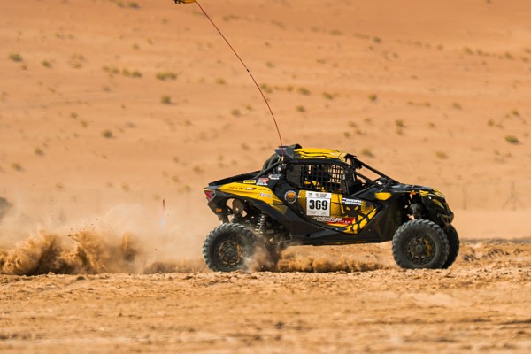 Deikin Racing претендует на победу в Abu Dhabi Baja Challenge