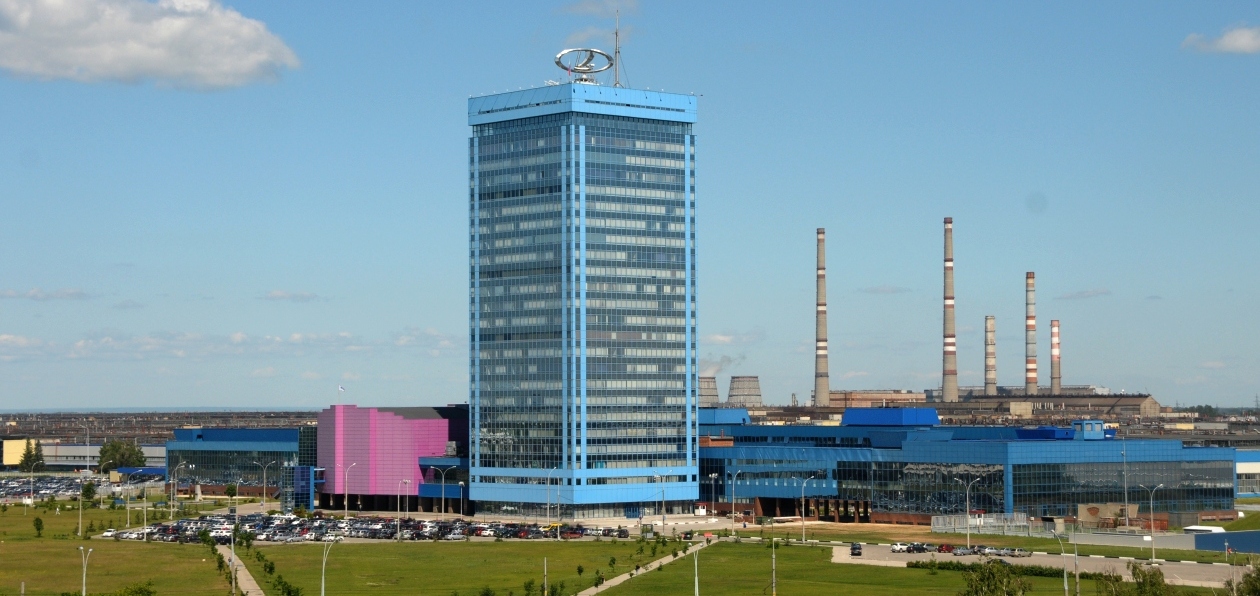 АвтоВАЗ повысит сотрудникам зарплату