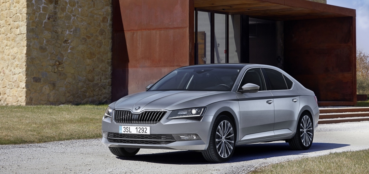 Skoda отмечает 15-летие модели Superb