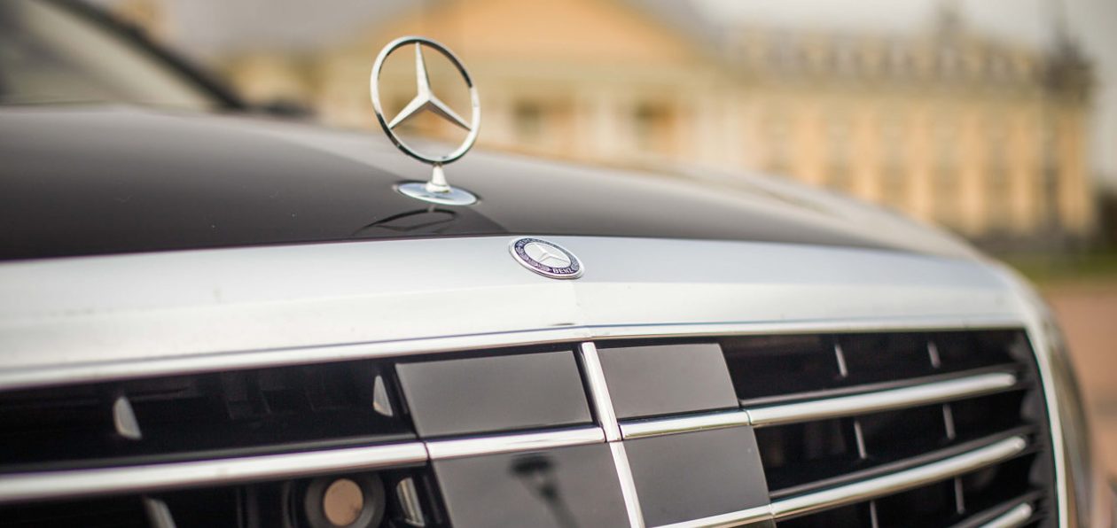 Мантуров: специнвестконтракт с Daimler AG подпишут в ближайшее время
