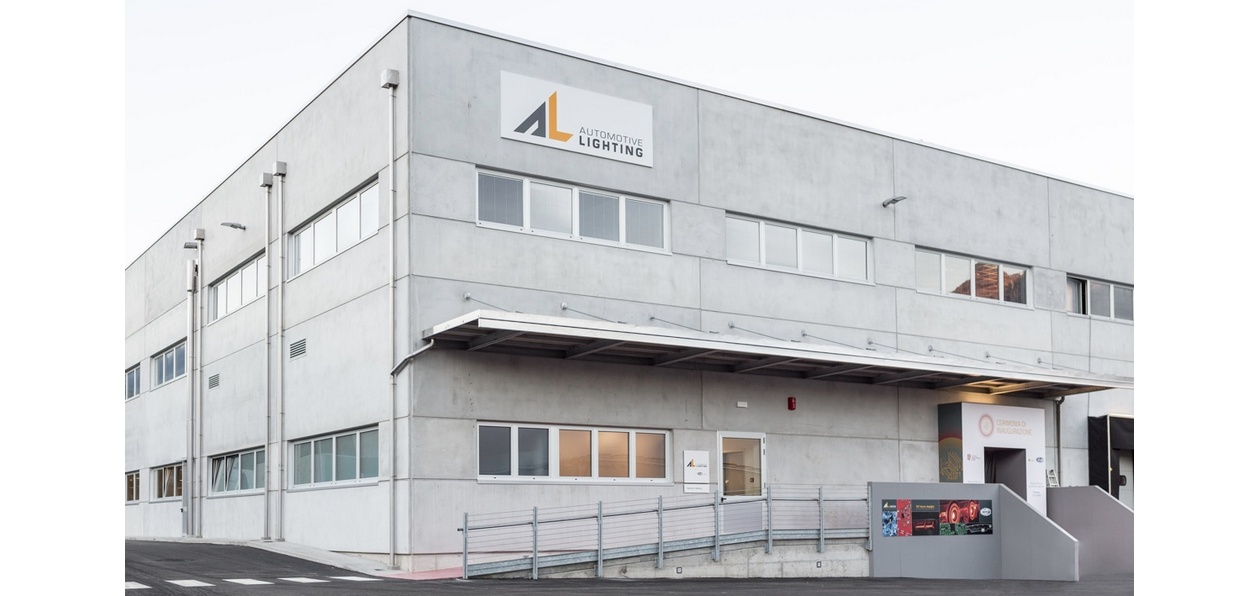 Magneti Marelli открыла новое производство светотехники