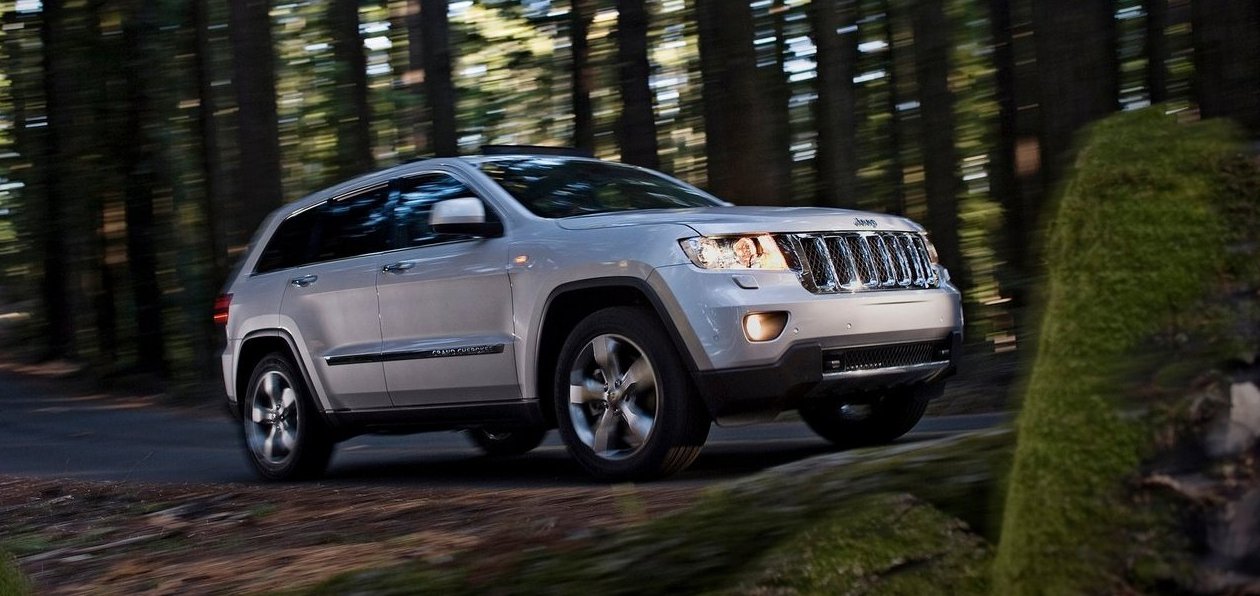 В России отзывают более 6,5 тысяч Jeep Grand Cherokee