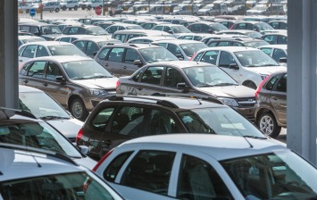 Петербургский авторынок улучшает показатели