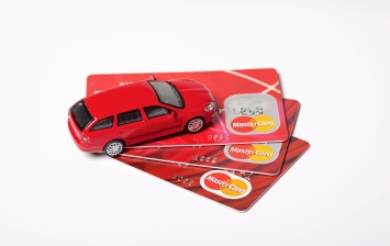 Полтора десятка марок изменили цены на российском рынке