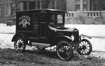 Ford Transit отмечает 100-летний юбилей
